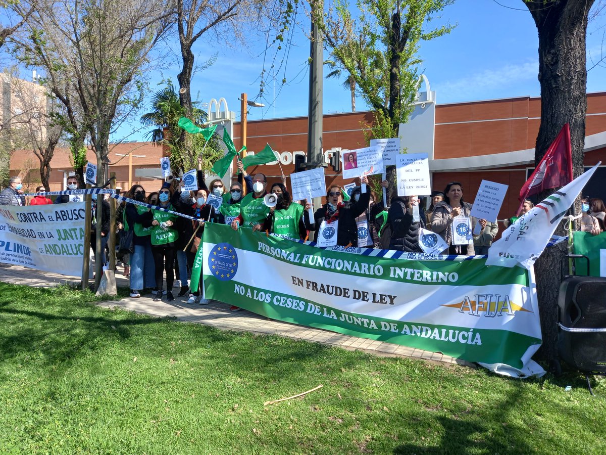 CAEPAT's tweet photo. ✅Caepat recibe a @FeijooGalicia y @JuanMa_Moreno a las puertas de su #CongresoPP 
Los temporales en abuso de la @AndaluciaJunta contamos!!! 

#FijezaYa 
#CongresoNacionalPP https://t.co/rKQHEm4b5w