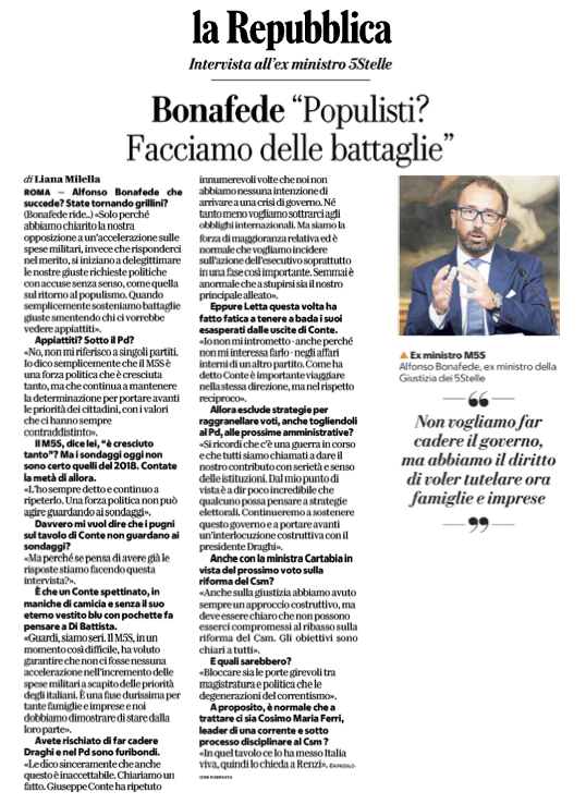 AlfonsoBonafede's tweet photo. Il M5S, in un momento così difficile, ha garantito che non ci fosse nessuna accelerazione nell’incremento delle spese militari a scapito delle priorità degli italiani. 
È una fase durissima per famiglie e imprese e noi dobbiamo dimostrare di stare dalla loro parte.
📰 @repubblica https://t.co/pVy3HYPsJI