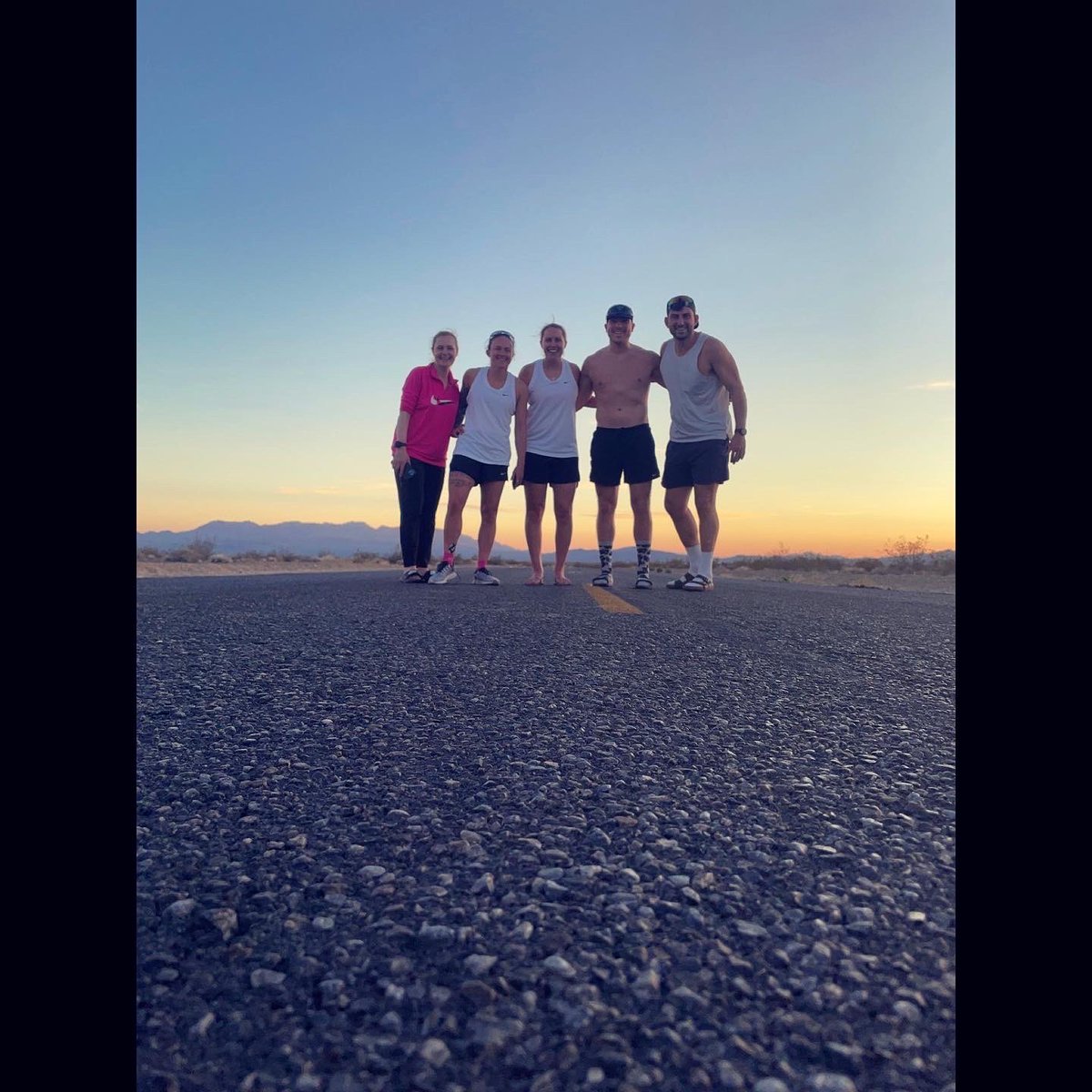 HannahVaughan91's tweet photo. The Speed Project. 550km in 45h18m. 41 degrees in Death Valley, 1677m of climbing, 4.54m/km average, 3 hours sleep, 1 EPIC adventure! 🌵🐍☀️🏃🏼♀️ #thespeedproject #tsp2022 #lalv #dreamteam #deathvalley #wingmirrorsintact #howfarawayarethey #justkeeprunning #teamsmugglers https://t.co/xfzD5KBiul
