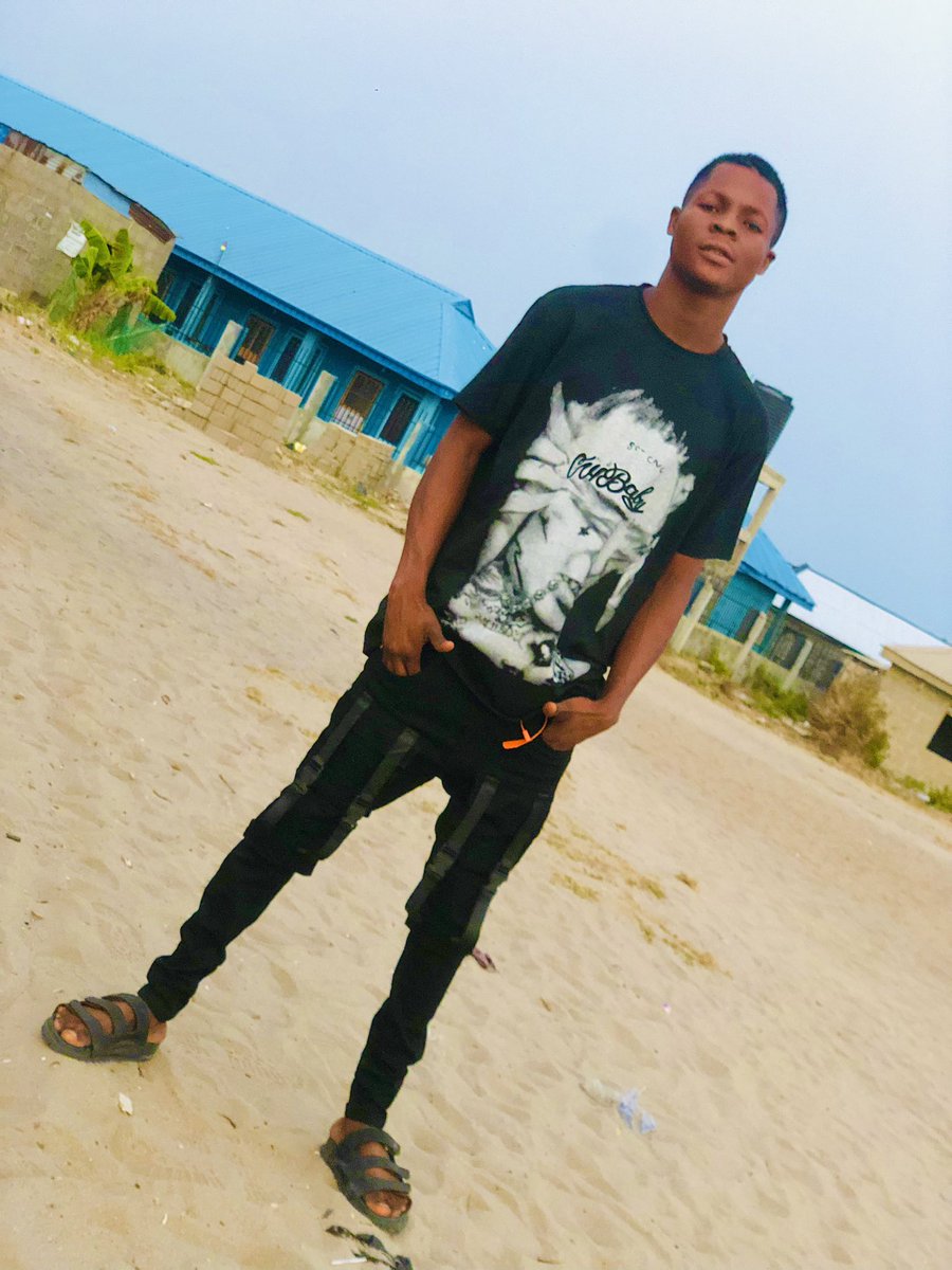 dray_money's tweet photo. Happy new month 👻 https://t.co/UFznG2vmCl