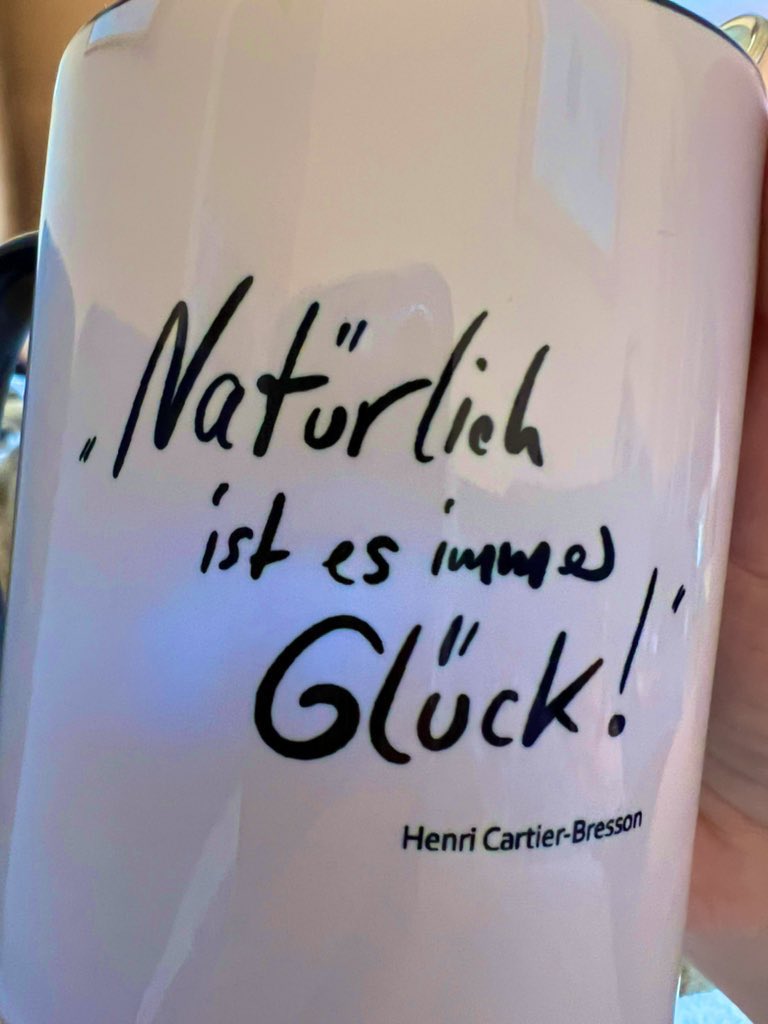 Weser_Sandrita's tweet photo. An einem #Fototag gibt es nur eine richtige Tasse: die von @fotomenschen https://t.co/TcTHx3FrtF