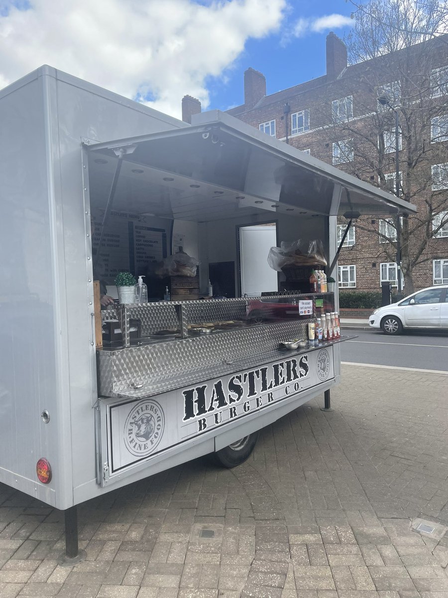 HASTLERSQPR's tweet photo. Only one of our catering stalls open for todays match #qprful  on bloemfontein road come &amp; grab a bite to eat #QPR #QPRFCFANS# #QPRFANS https://t.co/KZyJqU0N5Q