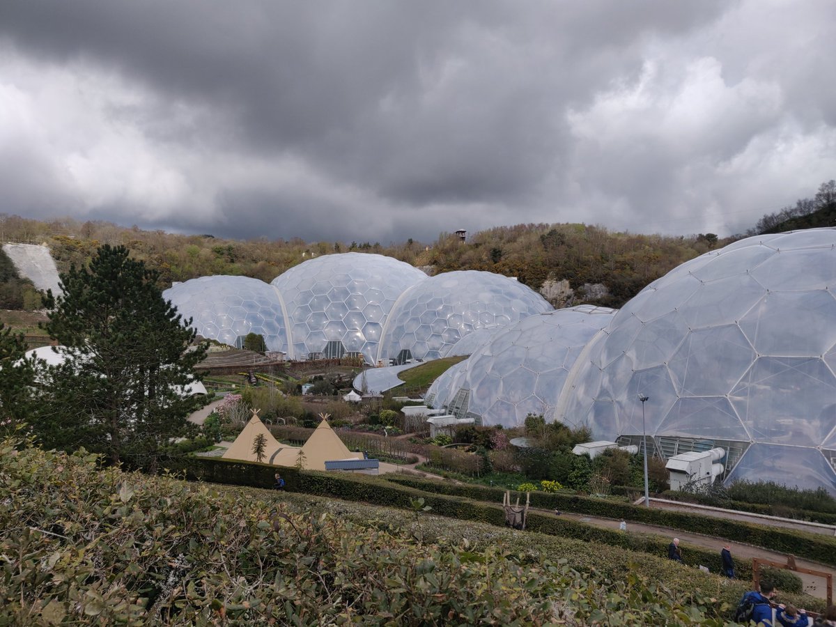 jessicatroses's tweet photo. So lovely to be visiting @TheEdenProject #edenview https://t.co/H1Dg47B2Sg