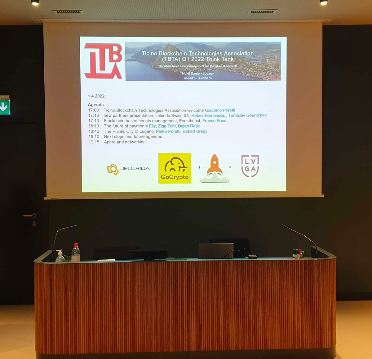 Jelurida's tweet photo. #Jelurida took part at the #TBTA 2022 Think Tank as Gold Member! 🔥
During yesterday’s event, new partners have been presented and hot topics were discussed with the City of Lugano, such as the future of payments and the common challenges to make Lugano the next #blockchain hub! https://t.co/pZknsjlid9