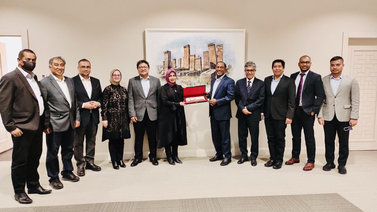 I am delighted to meet Honorable Dato’ Zambry Abd Kadir <a href="/ZambryOfficial/">Zambry Abd Kadir</a> Secretery General of #BN coalition of #Malaysia &amp;his delegation at <a href="/trpresidency/">Presidency of the Republic of Türkiye</a> 🇹🇷🇲🇾 #TerimaKasih Turkiye-Malaysia #StrongerTogether 👍🙌🏻 <a href="/iiumalumnitr/">IIUM Alumni, Türkiye</a> <a href="/IIUMAlumniAssoc/">IIUM Alumni Assoc</a> <a href="/OfficialIIUM/">Official IIUM</a> <a href="/MalaysiaMFA/">Wisma Putra</a> <a href="/MFATurkiye/">Turkish MFA</a>