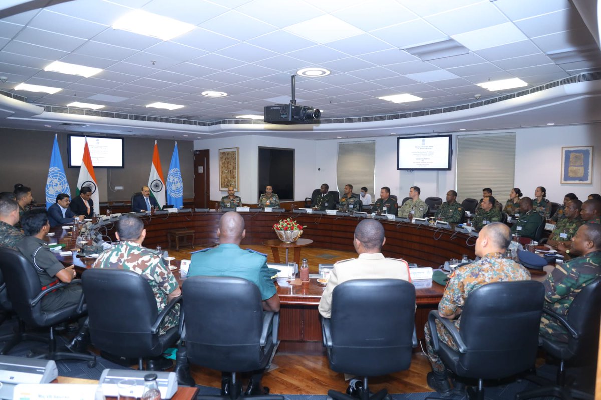 Gurmeet_Singhhh's tweet photo. The course concluded with a #valedictory address by #Foreign #Secretary Shri HV #Shringla.
(2/2)
#UnitedNation
#UN
#Peacekeeping https://t.co/aIZgHhIihh