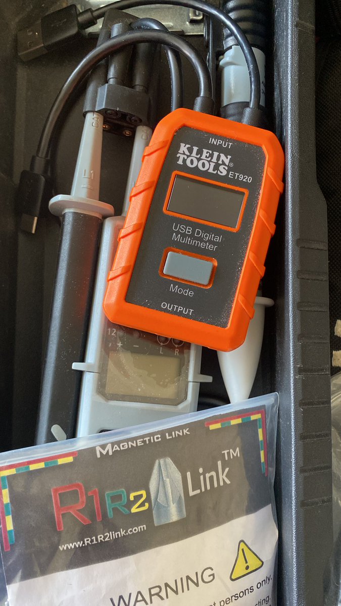 ElectricalMsp's tweet photo. Quite possibly the most useless piece of “test equipment” i have ever purchased… https://t.co/vGExjYiM16