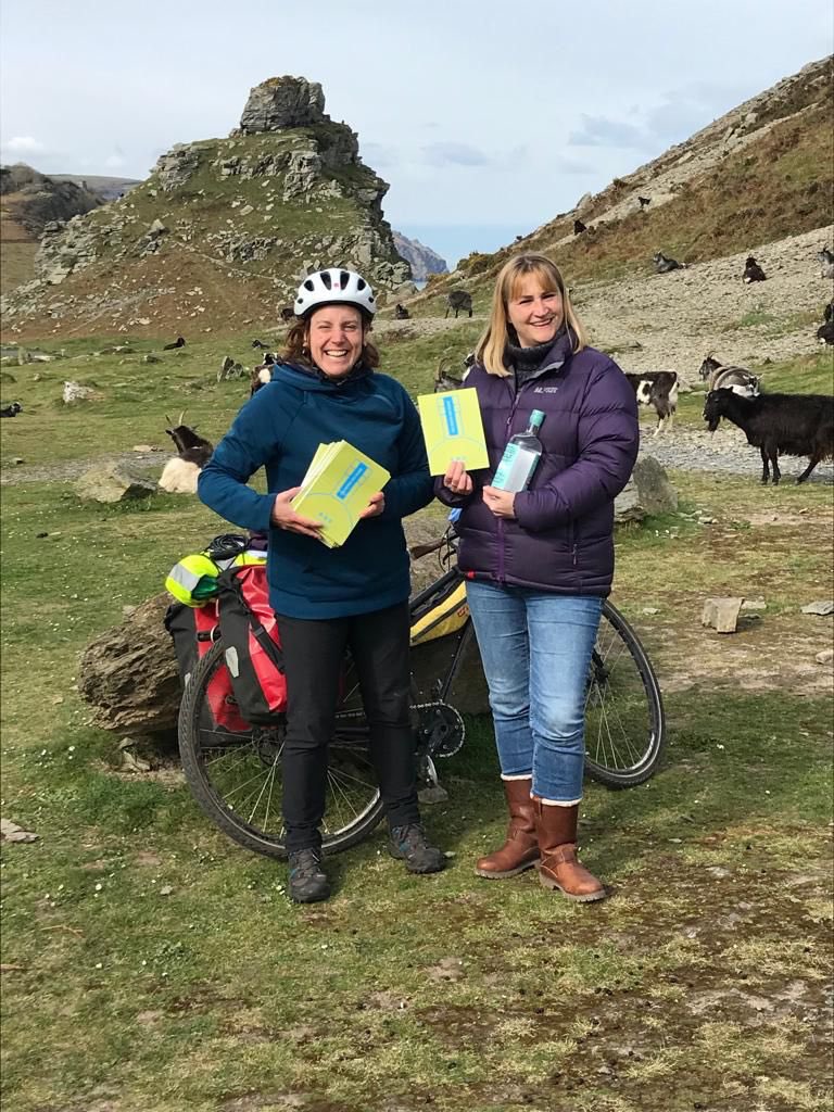 devonginguide's tweet photo. Stop number 1 sees Claire cycling to @wickedwolfgin in Nth Devon. What an epic start! 🚵 https://t.co/b65g0jk14g