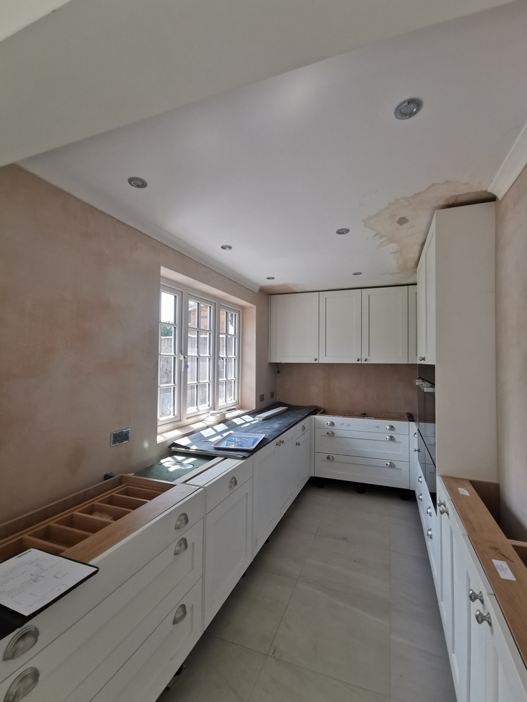 carmelharger's tweet photo. G A I N S B O R O U G H  A V E | ⁠Our clients had a very clear idea of what they wanted to gain from their new kitchen. They were really happy with the existing kitchen layout, however, they wanted another oven for entertaining, smarter storage solutions and wider drawers. https://t.co/ZKSwcNf12t