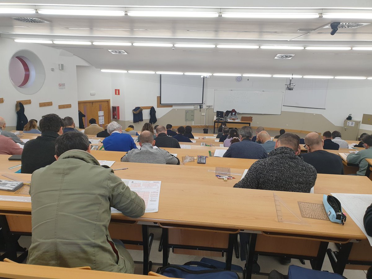 transportesgob's tweet photo. 1676 aspirantes se examinan hoy en @derecho_uam de las pruebas de Patrón de Embarcaciones de Recreo #PER, Patrón de Navegación Básica #PNB y Patrón Profesional de Embarcaciones de Recreo #PPER. #MarinaMercante
📋En 2021 se expidieron 34.352 nuevos títulos de #nauticaderecreo https://t.co/bKY7xcLAxz