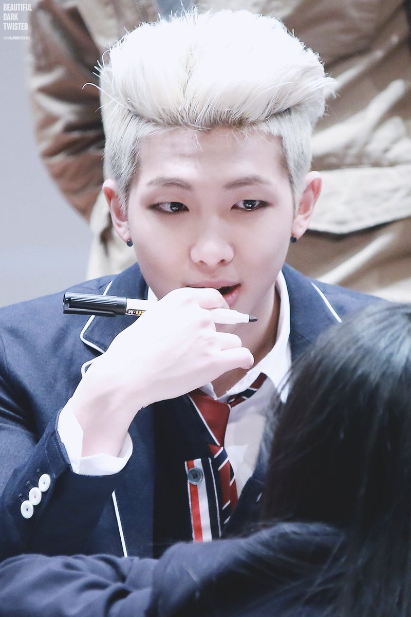 knjovertheyears's tweet photo. 🌟 140402 | namjoon today 8 years ago at BTS's fansign in Pyeongchon🥺. https://t.co/LKSS69yBEX