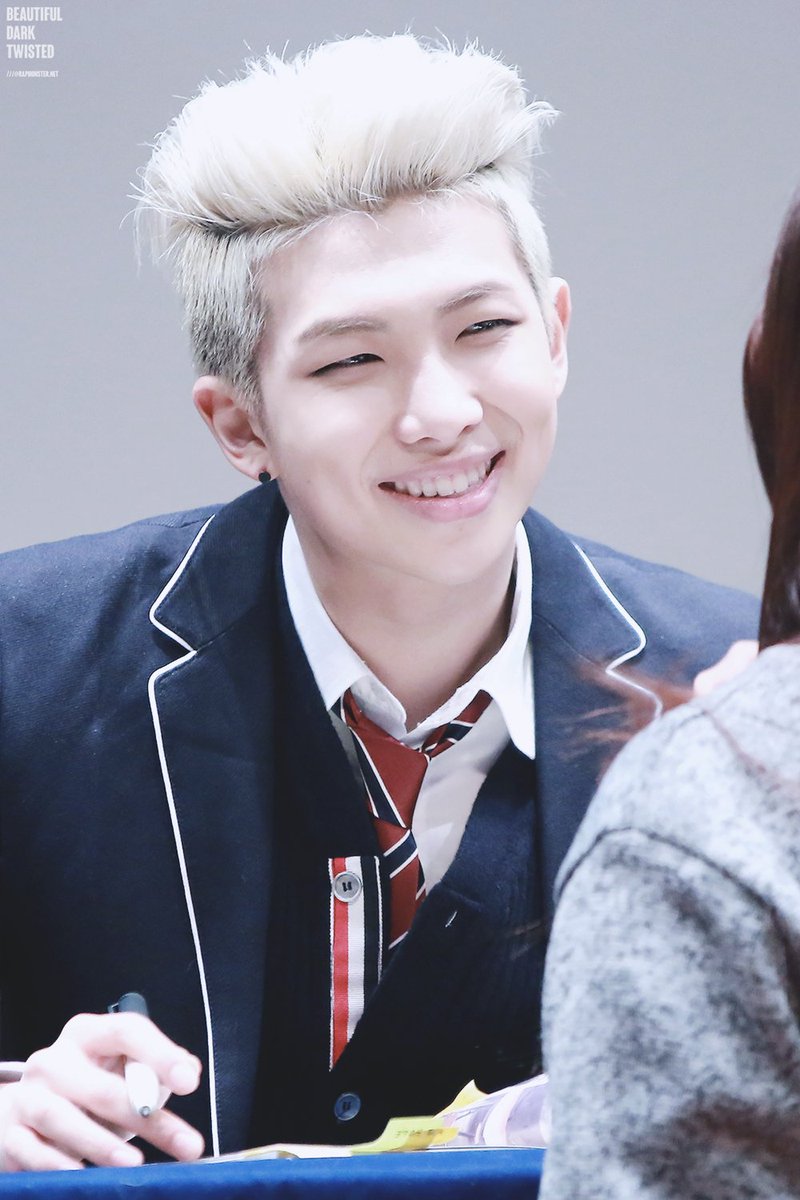 knjovertheyears's tweet photo. 🌟 140402 | namjoon today 8 years ago at BTS's fansign in Pyeongchon🥺. https://t.co/LKSS69yBEX