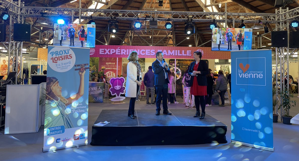 MarquePoitou's tweet photo. Visite inaugurale du salon du tourisme en #Poitou "Proxi'Loisirs" à #Poitiers. Rendez-vous stand 46 pour découvrir la richesse touristique de la #Vienne et des #DeuxSèvres ! https://t.co/NXvrkkDqMq