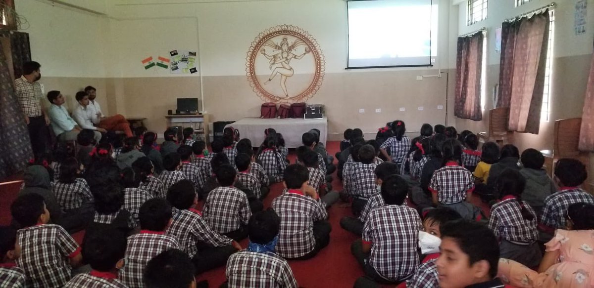 kvcut's tweet photo. Some more glimpses of Pariksha Pe Charcha 2022. #ParikshaPeCharcha2022  #PPC2022  #ExamWarriors
@dpradhanbjp @Annapurna4BJP @RanjanRajkuma11 @Drsubhassarkar @EduMinOfIndia @examwarriors https://t.co/BS6DRCgz7y