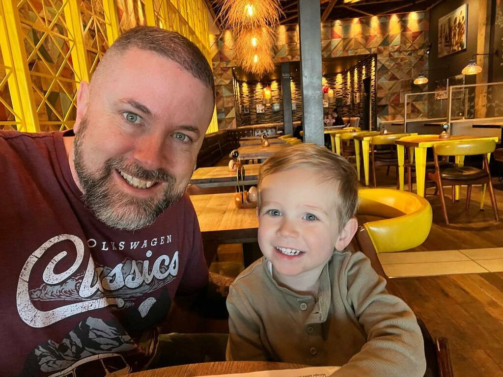 CombatPhot's tweet photo. Lads that lunch! @nandosuk
#HarryBlake #HOTBlake #TeamBlake https://t.co/1VDzFBG0gG https://t.co/FmJRklQygi