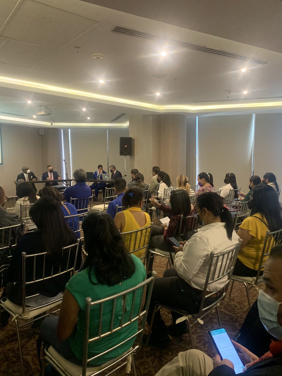 Gracias a nuestra audiencia por asistir al Foro Impacto del aumento de salario y la cesta ticket , Reforma a la Ley de Grandes Transacciones Financieras, celebrado en las instalaciones del Hotel Plaza Merú el vienes 1/4/2022.