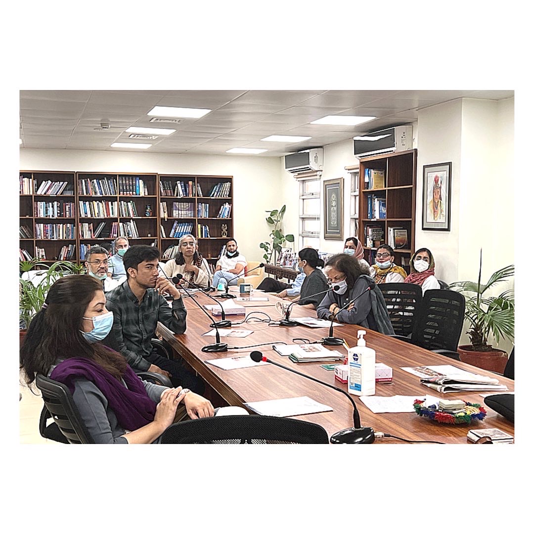 cbec_siut's tweet photo. Highlights from the 2nd meeting of #Karachi Bioethics Group #KBG hosted at #CBEC 🧬
Agenda: Contextualising #GeneticCounselling
by Dr Seema Hashmi & #VisualSociety by artist @ShaheenJaffrani
Participants: 55
Coordinator: Dr Nida Wahid Bashir
Date: Tuesday , March 29, 2022 https://t.co/qFHB9mRv3M