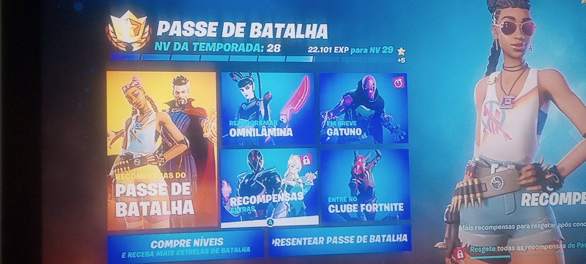 SapoShock's tweet photo. Esqueci de gravar mas eu comprei o pacote e usado os v-bucks para comprar o pass, e é claro usando o código universods @dsds_oficial https://t.co/Wpi1VQIcEP