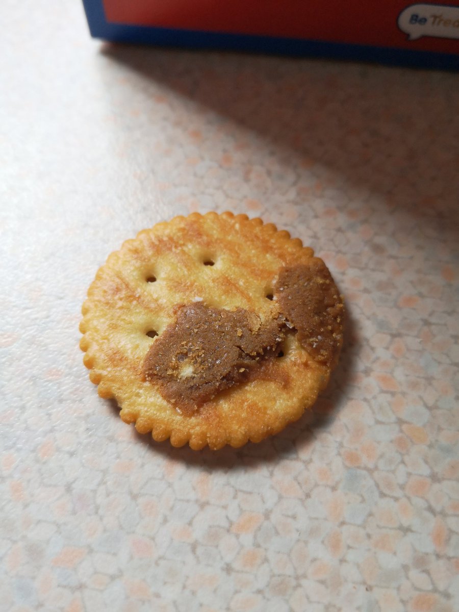 BertMcV's tweet photo. Hello @Ritzcrackers, is this safe to eat? https://t.co/hjxioVR1b7