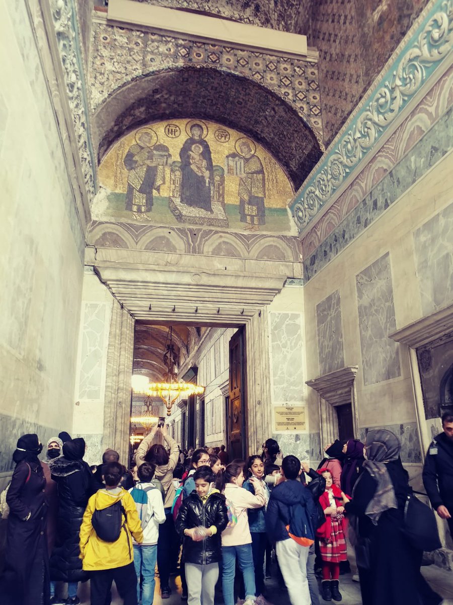 4/A sınıfı öğrencilerimizin Tarihi Yarımada turu <a href="/tcmeb/">Millî Eğitim Bakanlığı</a> <a href="/memleventyazici/">Levent Yazıcı</a> <a href="/istanbulilmem/">İstanbul İl Millî Eğitim Müdürlüğü</a> <a href="/mucipkina/">Mucip KINA</a> <a href="/FatihilceMEM/">Fatih İlçe Millî Eğitim Müdürlüğü</a>