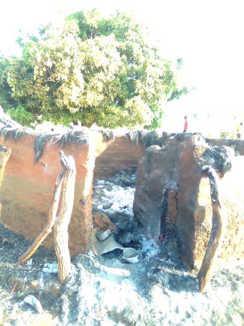 DrOjok's tweet photo. Abim is being reduced to ashes by cattle rustlers. Either the Karamoja insecurity is bigger than the powers that be or they are disinterested. I care no more whether I'm safe in saying this, but when these crimes being committed against an ethnic minority will end.@mkainerugaba https://t.co/f45sBCRrxA
