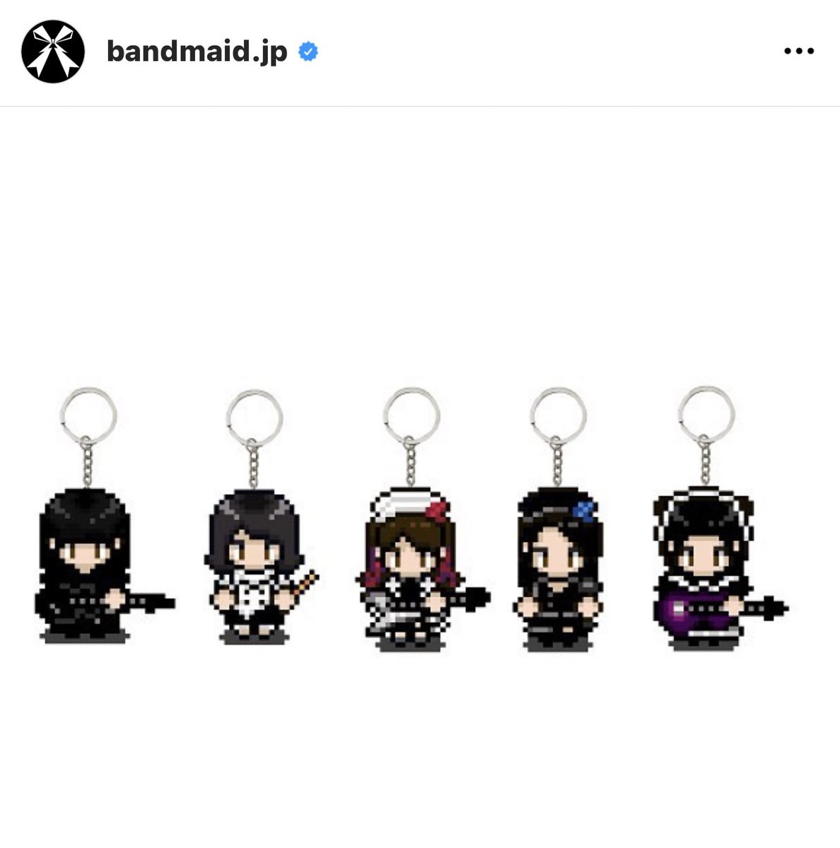 yuta2012's tweet photo. @achi_bandmaid AKANEさんこんばんは🌃
OnlineAcoustic💿ジャケ素敵すぎます✨年末にコラボしてたので夢が叶った感じ😆
ミニアコは今度こそ当てたいです🙏
#bandmaid #omeisyusama https://t.co/0nCyAeYy3h