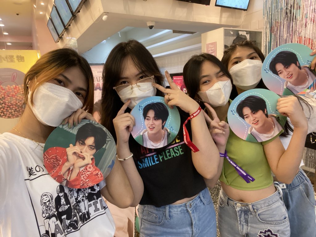 04_hjw's tweet photo. HARUTO CSE with my cousins 💙

#SpringTakesFlight #TREASURE
#트레저하루토 #HARUTO @treasuremembers https://t.co/Al1JRID3xB