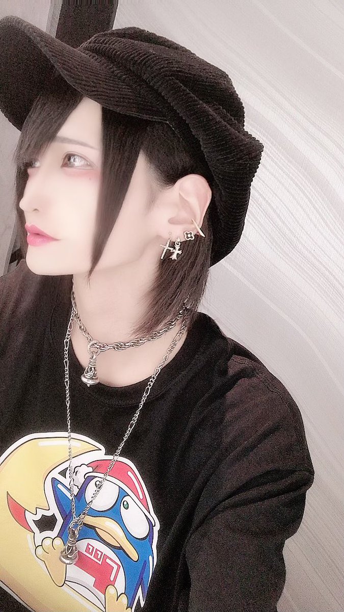 ruutoAJARA's tweet photo. ばぶ⸜(  ॑꒳ ॑  )⸝🍼

#V系 
#大阪 
#梅田 
#メンヘラ
#メンヘラさんと繋がりたい 
#ヤンデレ 
#ヤンデレさんと繋がりたい 
#お洒落さんと繋がりたい 
#美男美女と繋がりたい 
#酒乱 
#酒ヤクザ 
#神咲るうと https://t.co/CblDLHjHsd