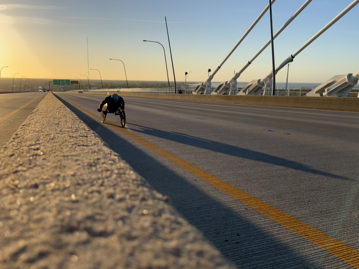 JoeySovine's tweet photo. Lead wheelchair racer is up and over the Ravenel Bridge! #live5bridgerun @Live5News https://t.co/MfXwZwMgUP