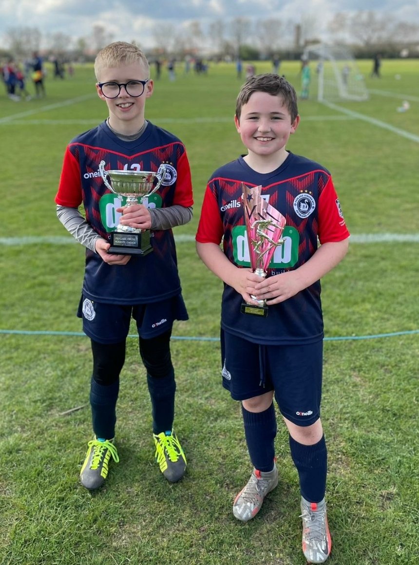 PenlakeCelU11s's tweet photo. Close even game against a good @Golbornesptsjfc. Goals came from Leo and Jimmy. Man of the match trophies went to Thomas and Tom.  Well done to the lads, all played amazing @PenlakeJnrs #grassrootsfootball #wearepenlake #dabdesignandbuild #willowbrookhospice https://t.co/z0e3k3XWqP