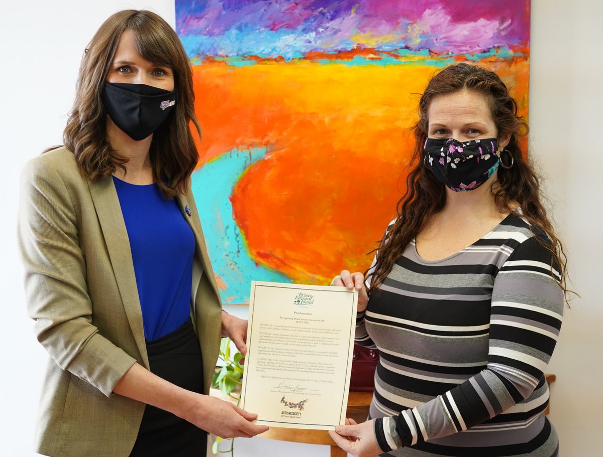 InfoPEI's tweet photo. Today, April 2nd is #WorldAutismAwarenessDay - Minister Jameson joined Executive Director Nathalie Walsh-Annand to recognize the day and thank the Autism Society of PEI for the support they to provide to families. 
Find info on autism services: 
https://t.co/M8Y8a30mZW https://t.co/hoYTaJrMvX