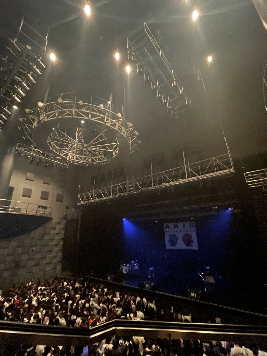 dainosora35's tweet photo. NOISE MAKER 楽しかった〜!!
やっぱりLiveはいいなって
改めて感じました✨
マイファスのMCも胸が熱くなったよ。
#NOISEMAKER
#MYFIRSTSTORY
#AXIS
#AXISTOUR https://t.co/kfDbAPoS6N