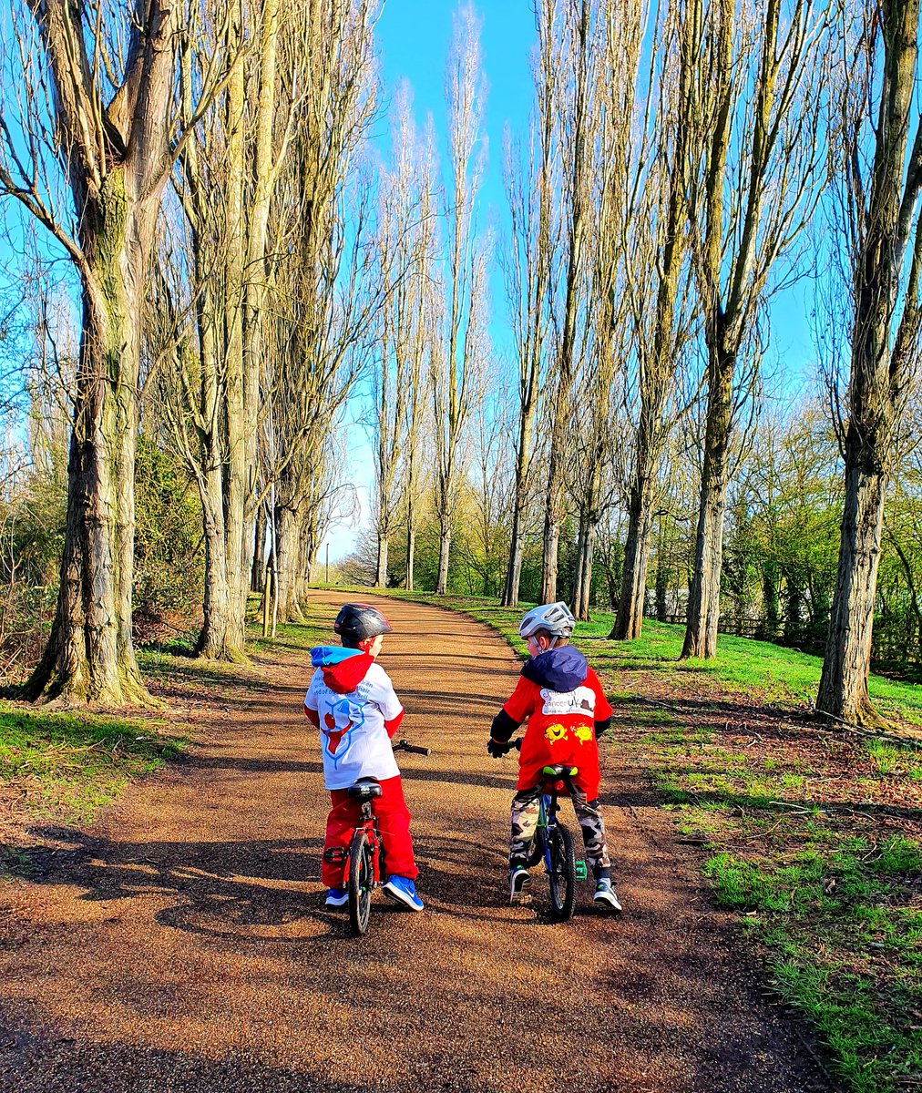 Great turn out for our first Warrior 6 💪

Well done to all the kids on foot or wheels - it was a chilly start but we soon warmed up 🤪

We ran today in memory of Aktar, the Luton Lion, the warrior 🦁 please donate to the link below, if you can 🙏

totalgiving.co.uk/appeal/akhtarm…

🙏🙏