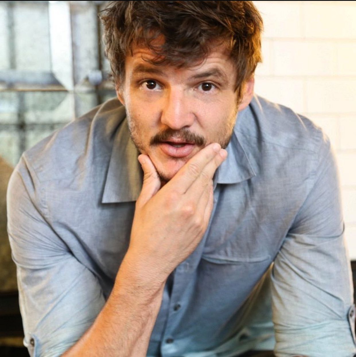 HAPPY BIRTHDAY TO PEDRO PASCAL!!! HOPE HE S HAVING AN AMAZING DAY <3 