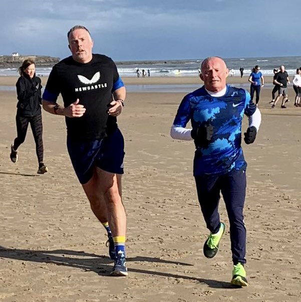rungeordierun's tweet photo. As ever, a perfect start to the weekend. Thanks to @DF_Fitness and @markyflemingpt for a great session. Thanks also to the rest of the people in the group that help to inspire and motivate. Loved that. #beachbootcamp #tynemouth #tynemouthlongsands #exercise #motivation #lovedthat https://t.co/xP7p0FIsQe