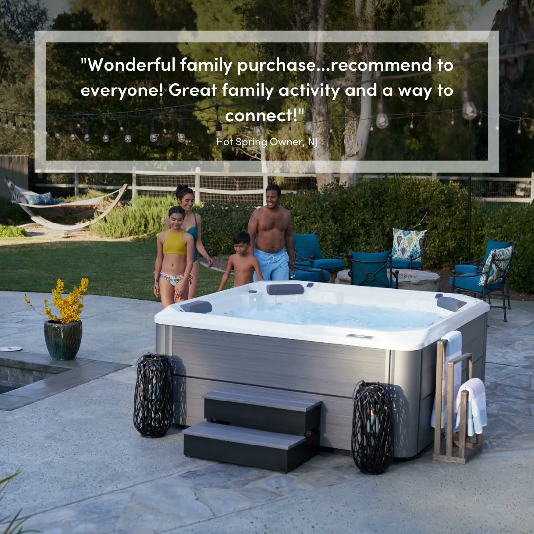 Hot Tub World tweet media