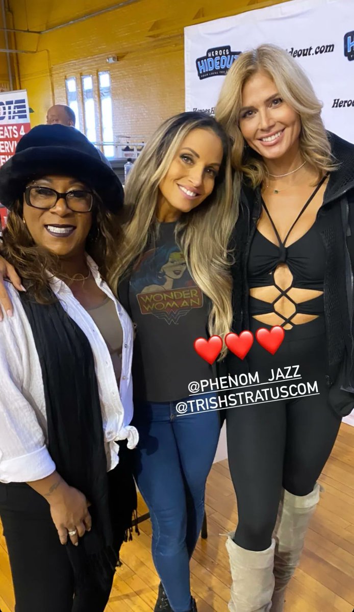 RT @pws_official: A recent photo of Jazz, Trish Stratus, and Torrie Wilson https://t.co/A0qbirB1Ld