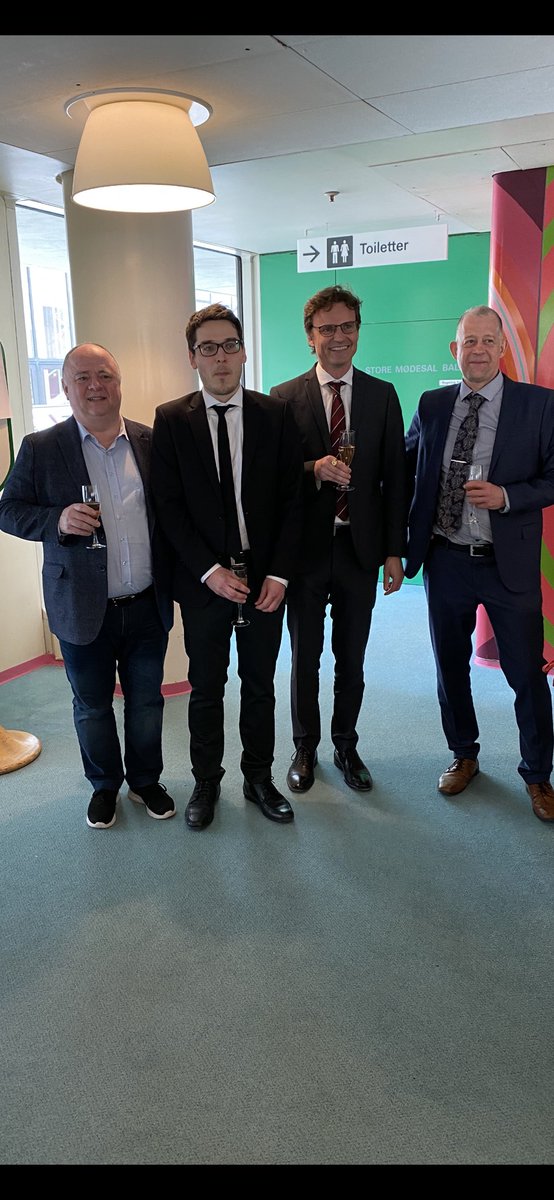 FestersenN's tweet photo. I går forsvarede Anders Gram-Hansen sin PH.D. Patient-reported outcomes og inguinal hernia surgery. Super flot forsvar. Stort tillykke https://t.co/6btlGMBvfo