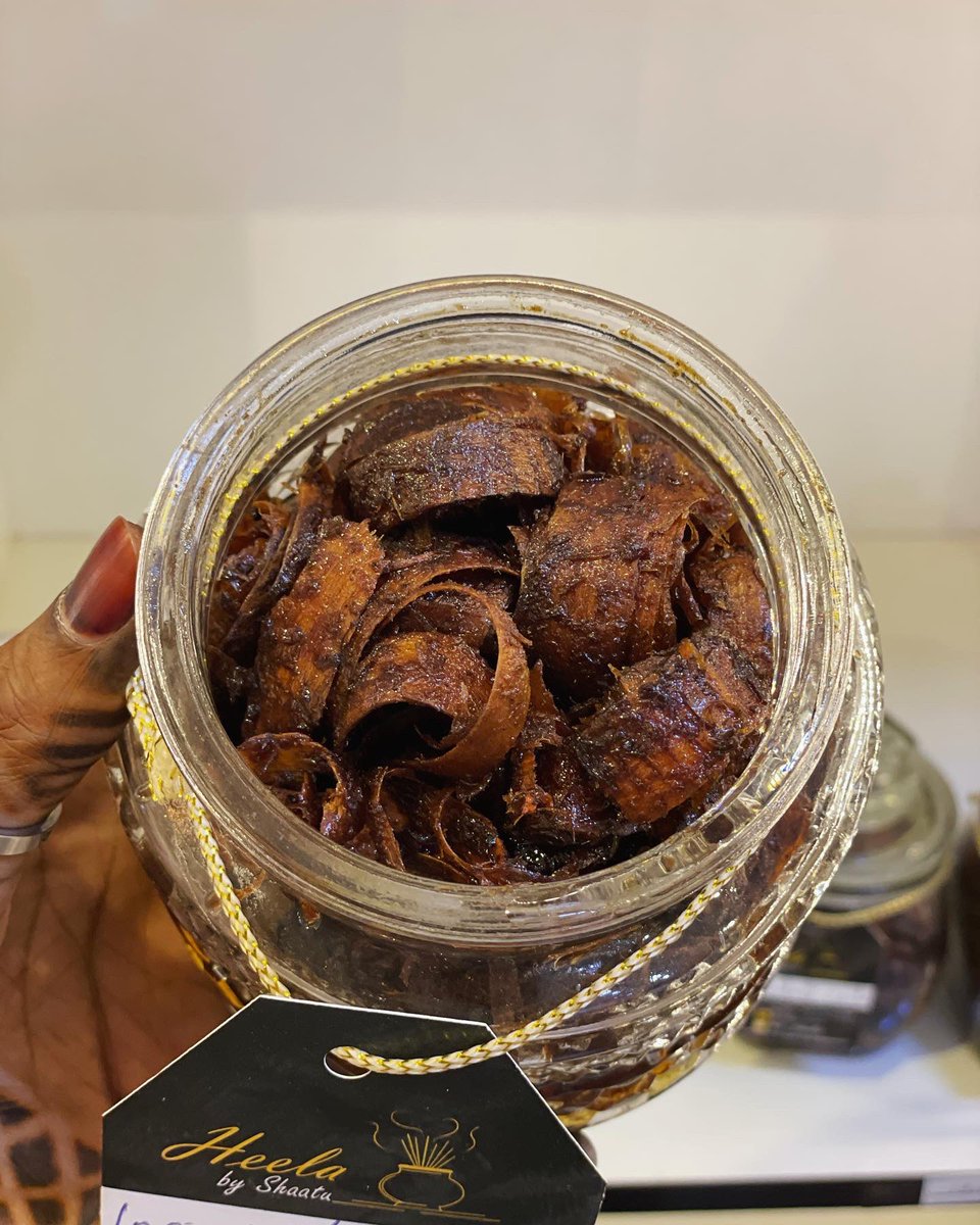 miz_shaatu's tweet photo. Infinity | sandal coils 😍❤️ You can never go wrong with our incense 👌 The beauty of fragrance is that it speaks to your heart, and hopefully someone else’s ✨ we are open ☺️ shop no Ff10 kaduna capital plaza, alkali road kaduna. https://t.co/TFW0fc9chK
