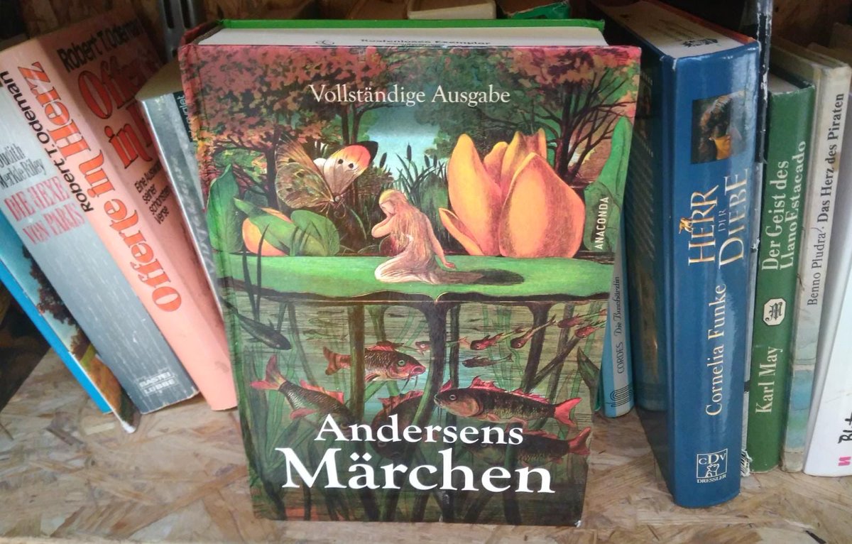 buecherzelle_LN's tweet photo. 2 auf 1 Heute ist der Geburtstag von Hans Christian #Andersen und Tag des #Kinderbuchs. Was soll ich sagen: ich kann beides sehr gut bedienen. #freelittlelibrary https://t.co/d6No1FdXG2