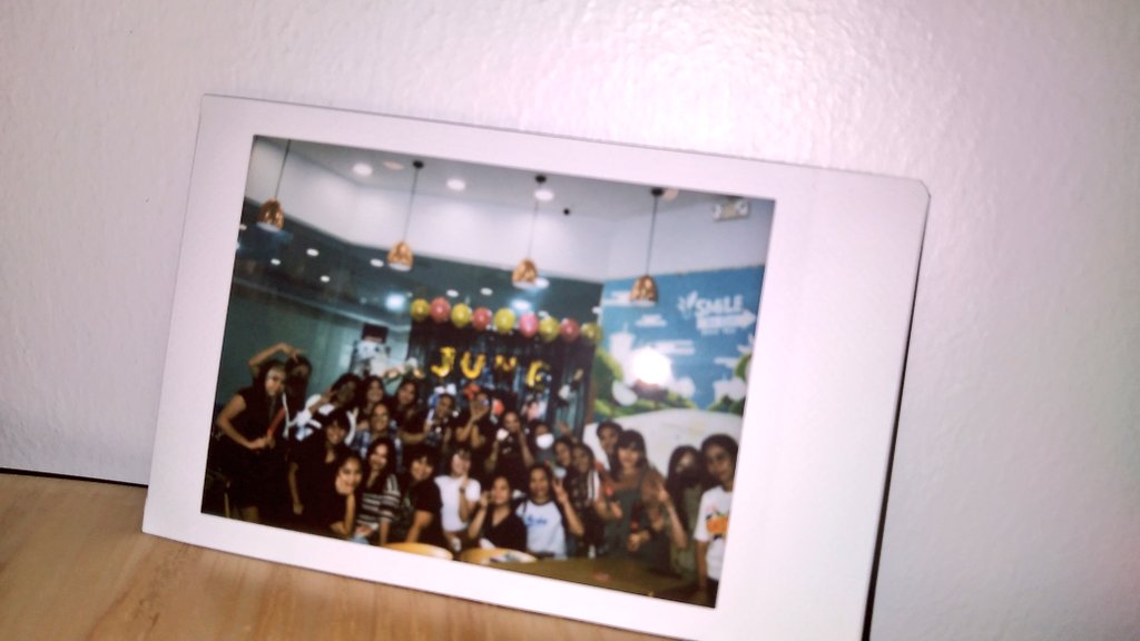 maEUNnaiseee's tweet photo. finally! after 2 years... naka attend din ng cse. 🤗. thank you @juneyamochi for this event! ❤
pasensya na kayo feeling close ako kanina. hahahahahahahaha. 

#AWalkWithJunhoe #JUNHOE #iKON https://t.co/t40KGGKWBA