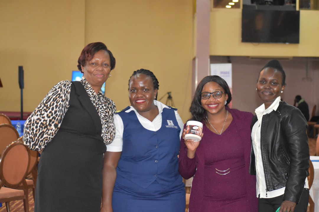 flaviakalule's tweet photo. Gender inequality has been identified as the most significant&persistent of all inequalities&women are not reaping the same benefits&returns as men from the country’s strong macroeconomic performance. Women’s economic empowerment is a core development objective. #MakeWomenCount https://t.co/fOMoIbdfxE