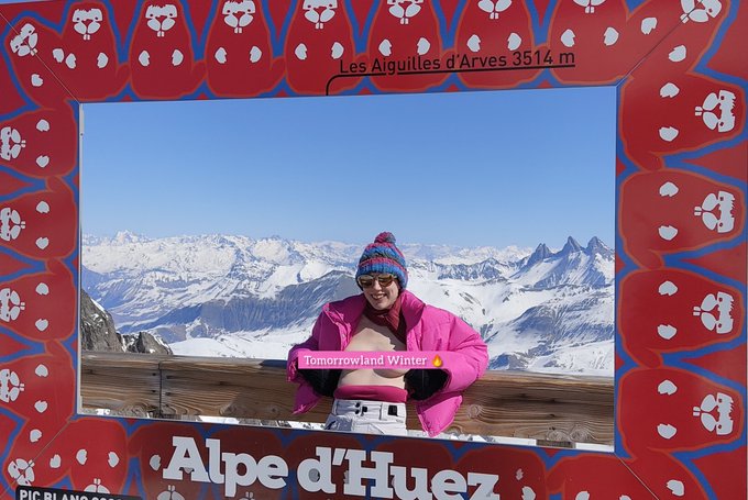 Le chaton &agrave; l'Alpes d'Huez pour #Tomorrowlandwinter : les photos exclusives &agrave; retrouver sur Mym, lien<a href="/tag/tomorrowlandwinter"class="tags">#Tomorrowlandwinter</a>