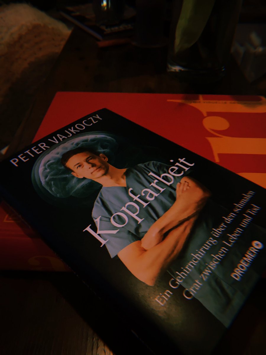 JessiReps's tweet photo. „Auch der solistische Part funktioniert nur, wenn jeder an seinem Platz und im Zusammenspiel Höchstleistung bringt“ essential read by @vajkoczy https://t.co/SJpbt6AZu2