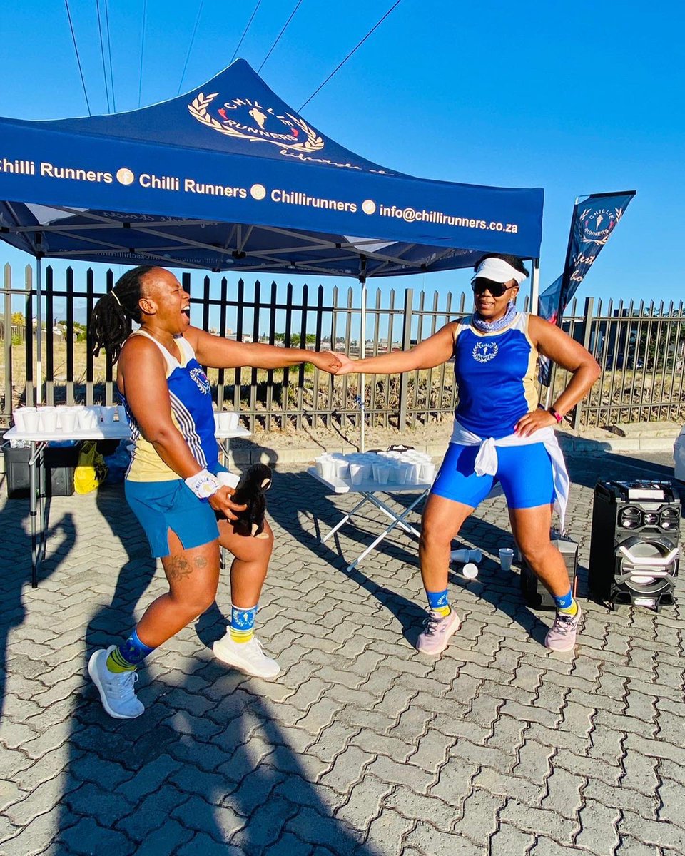ChillieRunners's tweet photo. Chillie Club Run in the Mother City this morning🌶🌶
Looking forward to have you host all Pelepele regions at TTOM🔥🔥
Niyababa🌶🌶
#ChillieRunners
#LifestyleChoices
#WeRunCPT https://t.co/wILM7hpnuU
