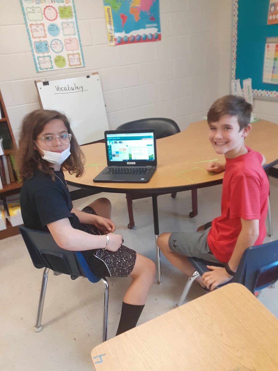 SproatMrs's tweet photo. Synergizing with an amazing 5th grade class to learn more about polygons. https://t.co/SwTqc0HHQd