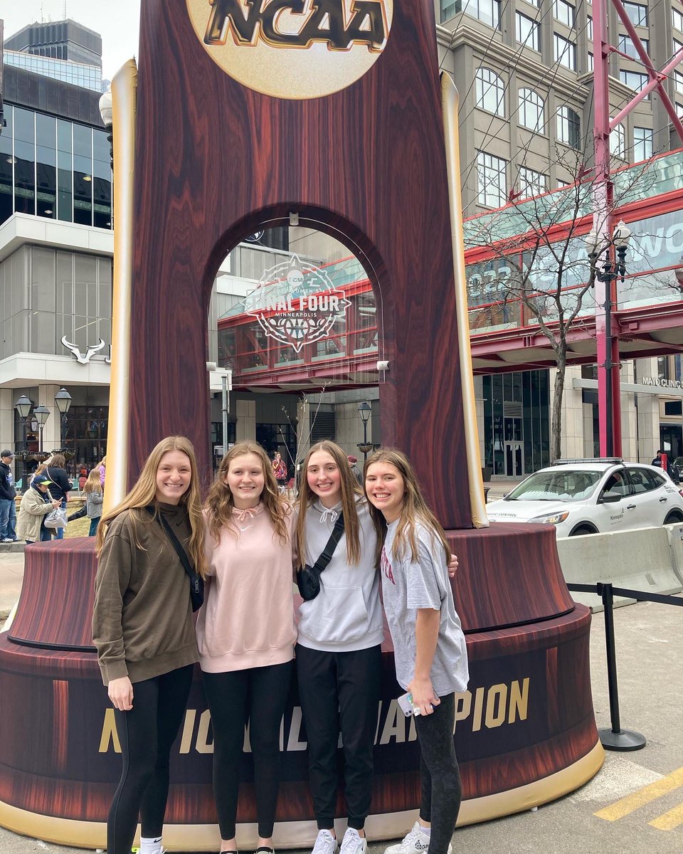 ShellySmithBerg's tweet photo. Final four for the girls NCAA! Mackenzie and Gabby got interviewed by Kare 11 and The Togethxr app! Also, she met the Bachelorette Michelle! She also saw lots of her fellow basketball friends! Let’s go UConn and Paige! https://t.co/S53swd5Og3
