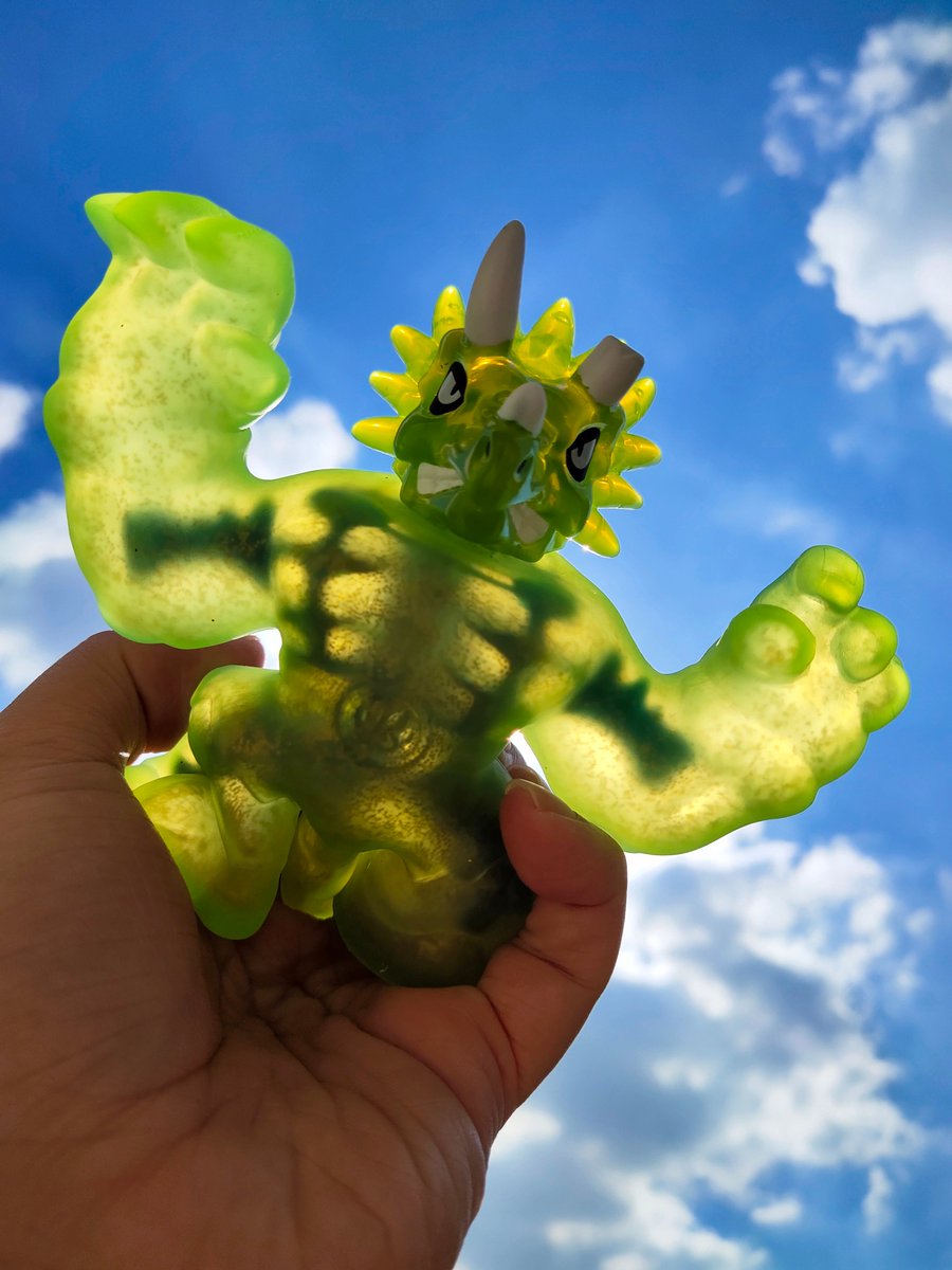 more happy blue sky for my #toyphotography #toys photos background! boy, do I love #spring!!! #toys #nuo2x2 #nuo2x2toys #goojitzu #moosetoys #dinosaurs #dinotoys