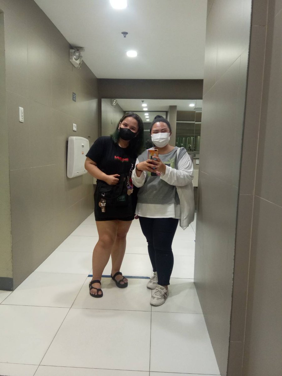 maEUNnaiseee's tweet photo. to my bff since 2010! hahaha... thank youuu so much sa pagsama sa akin. dibaaa nag enjoy ka. sabi sayo dibaaa masaya. hahahaha @pinkadobo 
labyuuu.  #AWalkWithJunhoe https://t.co/vWEw8t6a1w