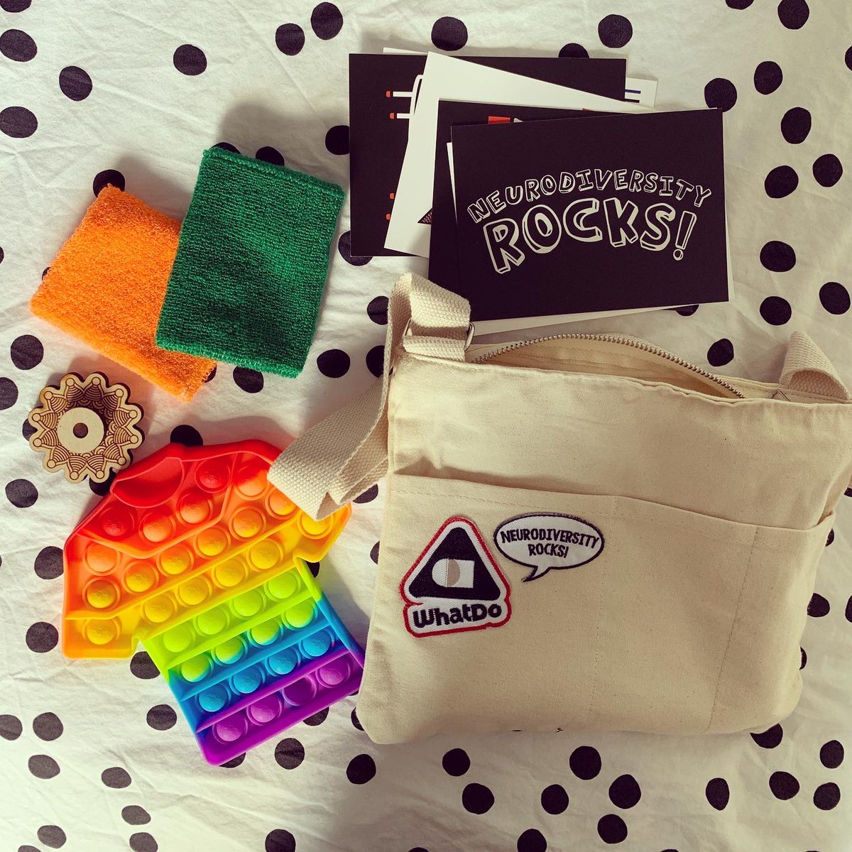 TicTagged's tweet photo. We’re in love with our amazing bag full of sensory goodies from @whatdohq 🥰

It’s such a perfect sized bag that fits all the important stuff in - our daughter is over the moon with it ❤️

#tourettesyndrome #tourettes #tourettesawareness #neurodiversity #sensory https://t.co/WpXOa3Tzuj